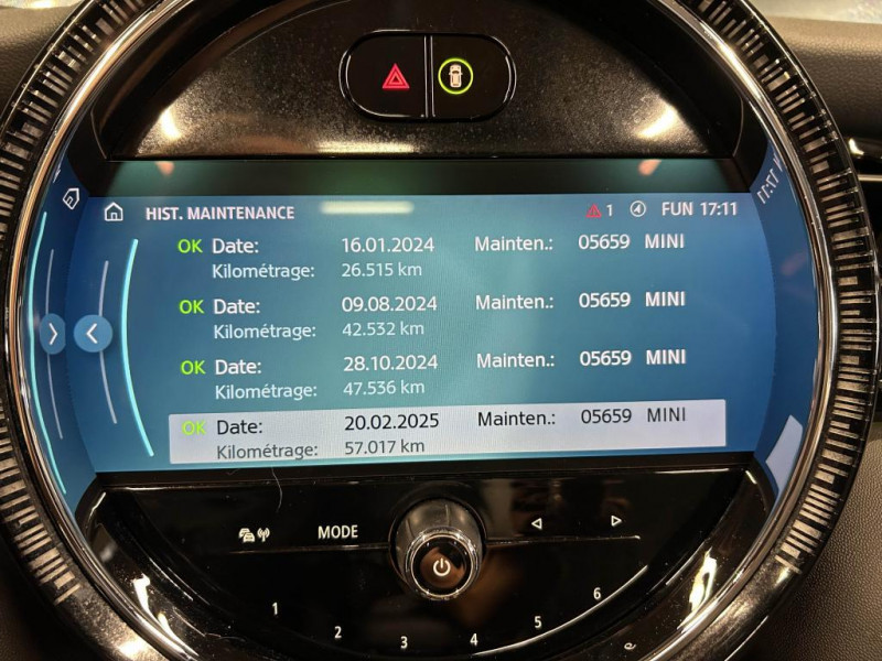 Photo 29 de l'offre de MINI Cabrio 2.0  231 Finition JCW Ultimate BVA à 31990€ chez MKP Distribution