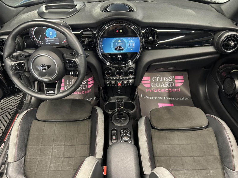 Photo 19 de l'offre de MINI Cabrio 2.0  231 Finition JCW Ultimate BVA à 31990€ chez MKP Distribution
