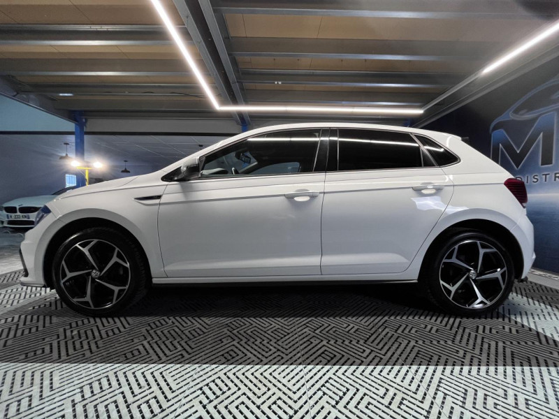 Photo 2 de l'offre de VOLKSWAGEN POLO 1.6 TDI 95 R-Line BVM  à 17490€ chez MKP Distribution