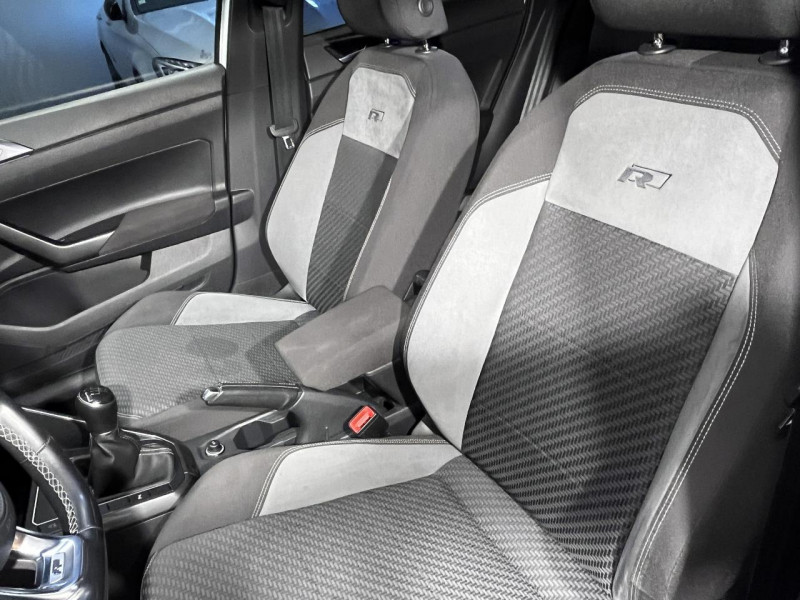Photo 24 de l'offre de VOLKSWAGEN POLO 1.6 TDI 95 R-Line BVM  à 17490€ chez MKP Distribution