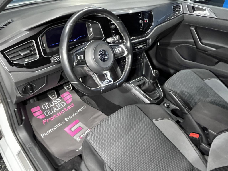 Photo 25 de l'offre de VOLKSWAGEN POLO 1.6 TDI 95 R-Line BVM  à 17490€ chez MKP Distribution