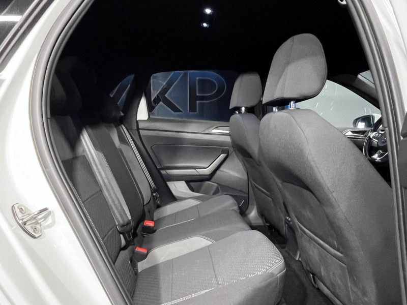 Photo 33 de l'offre de VOLKSWAGEN POLO 1.6 TDI 95 R-Line BVM  à 17490€ chez MKP Distribution