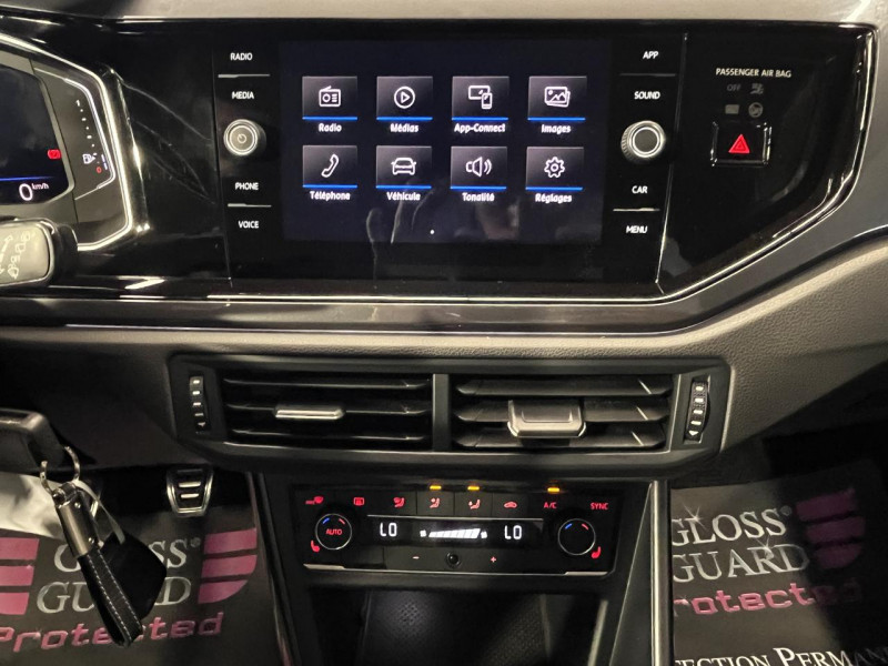 Photo 19 de l'offre de VOLKSWAGEN POLO 1.6 TDI 95 R-Line BVM  à 17490€ chez MKP Distribution