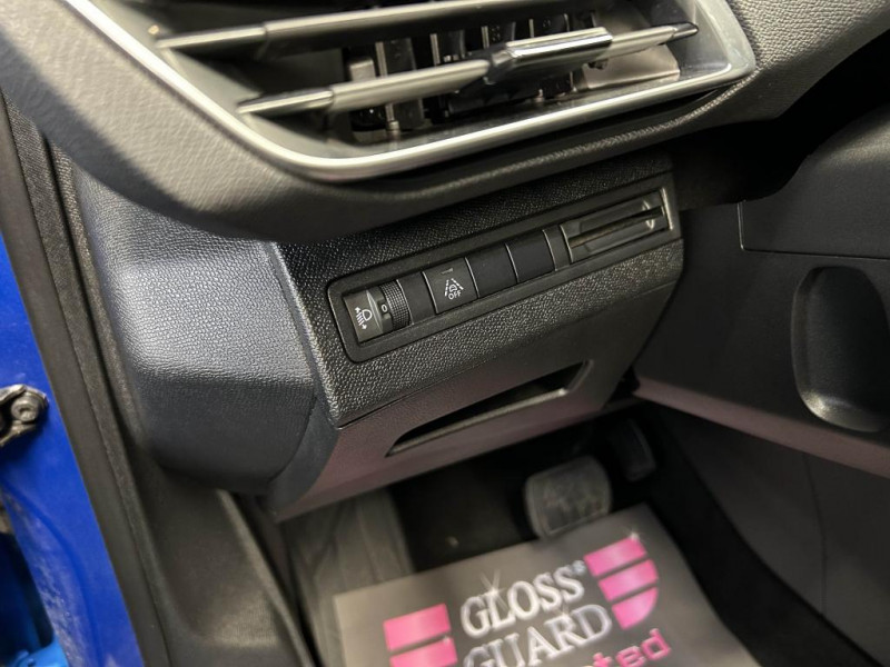 Photo 19 de l'offre de PEUGEOT 3008 1.5 BlueHDi 130 Allure Pack BVA à 20990€ chez MKP Distribution