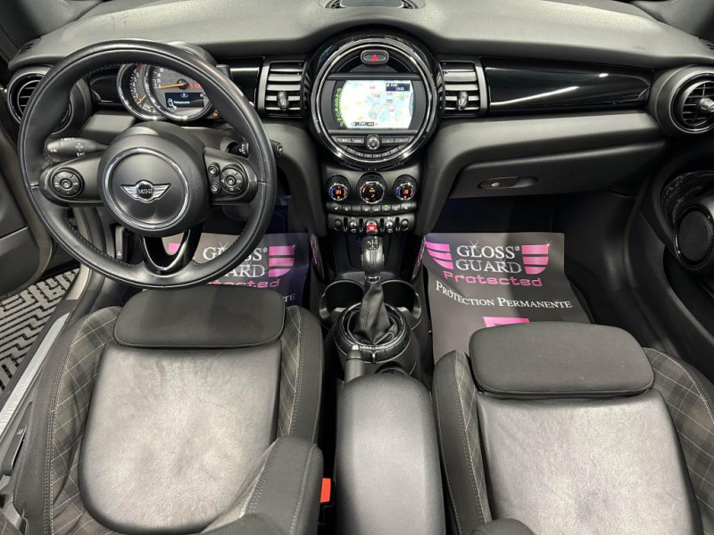 Photo 19 de l'offre de MINI CABRIOLET F57 Cabriolet Cooper S 2.0 192 Finition Red Hot Chili BVA à 19990€ chez MKP Distribution