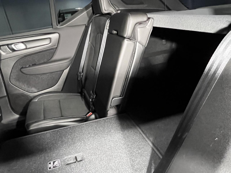 Photo 33 de l'offre de VOLVO XC40 1.5 T3 163 Momentum BVM6 à 21990€ chez MKP Distribution