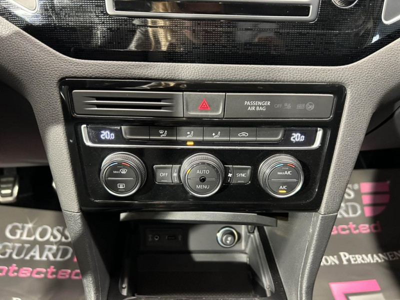 Photo 23 de l'offre de VOLKSWAGEN GOLF SPORTSVAN  1.2 TSI 110 Sound BVM à 13990€ chez MKP Distribution