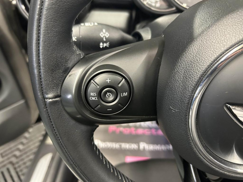 Photo 22 de l'offre de MINI CABRIOLET F57 Cabriolet Cooper S 2.0 192 Finition Red Hot Chili BVA à 19990€ chez MKP Distribution