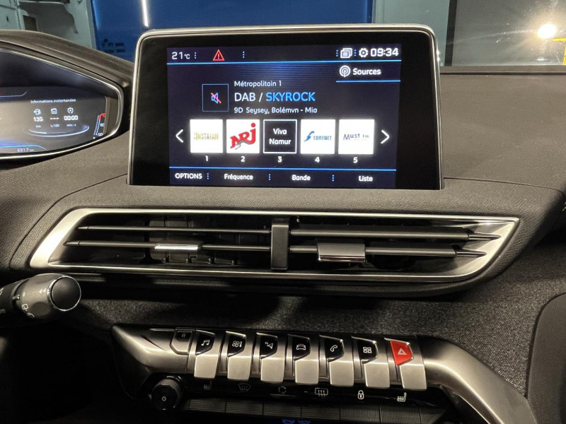 Photo 46 de l'offre de PEUGEOT 3008 1.5 BlueHDi 130 GT Line BVA à 17990€ chez MKP Distribution