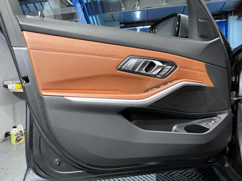 Photo 30 de l'offre de BMW serie 3 touring  Touring 320d xDrive 2.0 190 Luxury BVA à 27490€ chez MKP Distribution