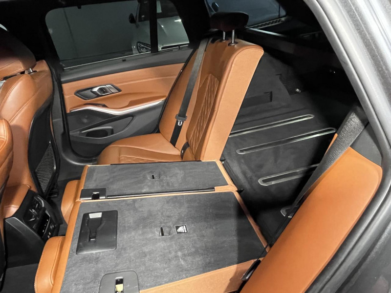 Photo 37 de l'offre de BMW serie 3 touring  Touring 320d xDrive 2.0 190 Luxury BVA à 27490€ chez MKP Distribution