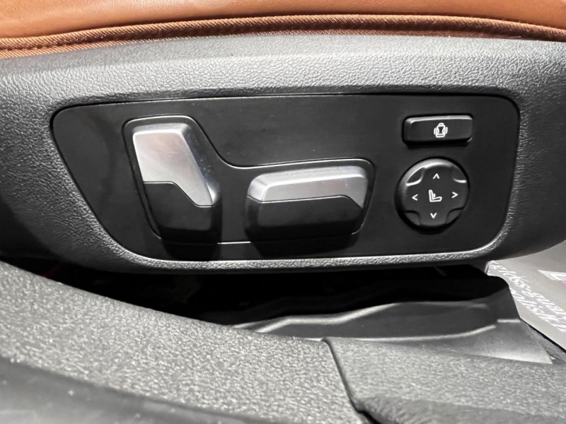 Photo 44 de l'offre de BMW serie 3 touring  Touring 320d xDrive 2.0 190 Luxury BVA à 27490€ chez MKP Distribution