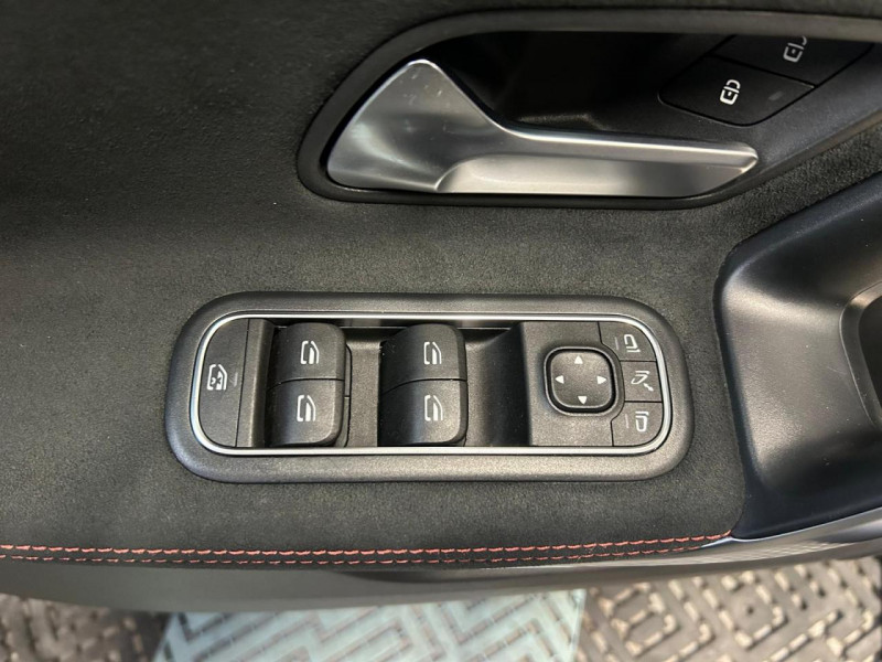 Photo 30 de l'offre de MERCEDES-BENZ CLASSE A 250 E 218 8G-DCT AMG LINE à 24490€ chez MKP Distribution