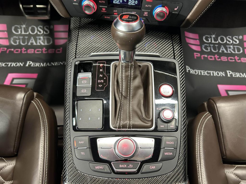 Photo 23 de l'offre de AUDI RS6 Performance 4.0 V8 TFSI  605 Tiptronic Quattro -  Akrapovic à 59990€ chez MKP Distribution