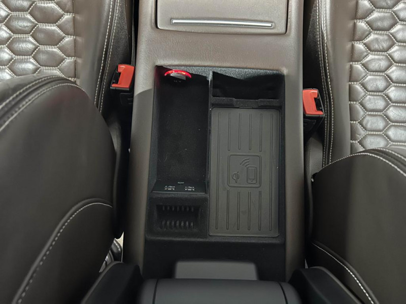 Photo 25 de l'offre de AUDI RS6 Performance 4.0 V8 TFSI  605 Tiptronic Quattro -  Akrapovic à 59990€ chez MKP Distribution