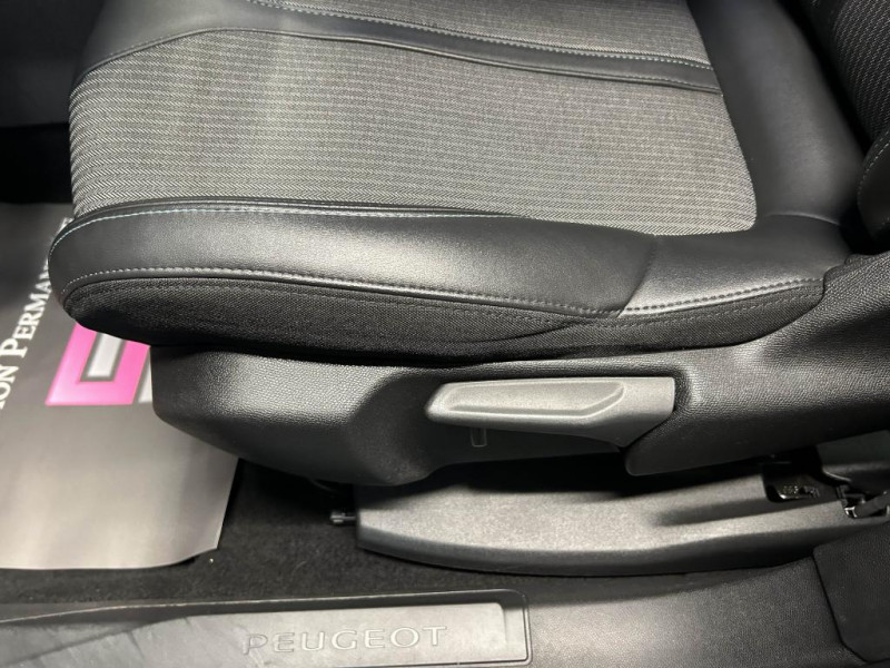 Photo 34 de l'offre de PEUGEOT 3008 1.5 BlueHDi 130 Allure Pack BVA à 20990€ chez MKP Distribution