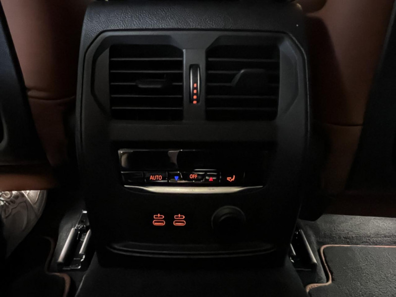 Photo 36 de l'offre de BMW serie 3 touring  Touring 320d xDrive 2.0 190 Luxury BVA à 27490€ chez MKP Distribution