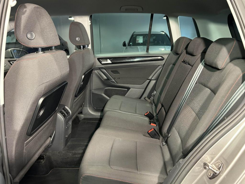 Photo 36 de l'offre de VOLKSWAGEN GOLF SPORTSVAN  1.2 TSI 110 Sound BVM à 13990€ chez MKP Distribution