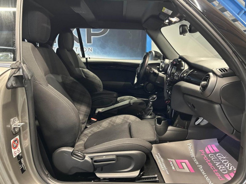 Photo 42 de l'offre de MINI CABRIOLET F57 Cabriolet Cooper S 2.0 192 Finition Red Hot Chili BVA à 19990€ chez MKP Distribution