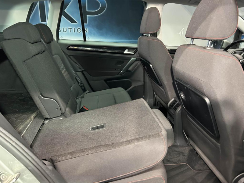 Photo 39 de l'offre de VOLKSWAGEN GOLF SPORTSVAN  1.2 TSI 110 Sound BVM à 13990€ chez MKP Distribution