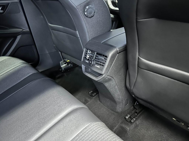 Photo 43 de l'offre de PEUGEOT 3008 1.5 BlueHDi 130 Allure Pack BVA à 20990€ chez MKP Distribution