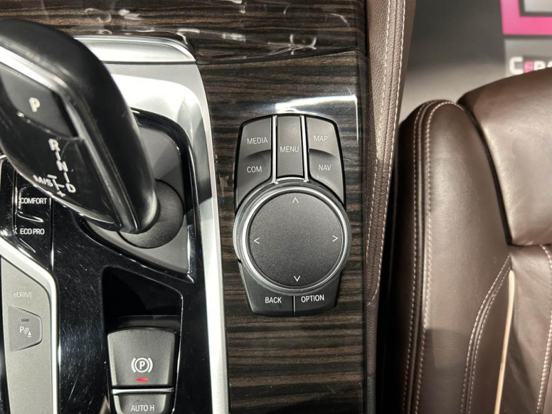 Photo 26 de l'offre de BMW SERIE 5 530e iPerformance 252  M Sport BVA à 26990€ chez MKP Distribution