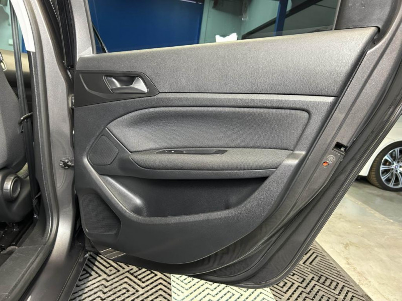 Photo 43 de l'offre de PEUGEOT 308 SW 1.5 BlueHDi 130 Allure Pack BVA à 13990€ chez MKP Distribution