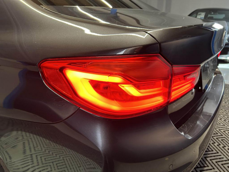 Photo 46 de l'offre de BMW SERIE 5 530e iPerformance 252  M Sport BVA à 26990€ chez MKP Distribution