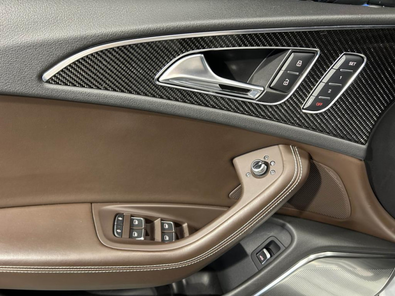 Photo 34 de l'offre de AUDI RS6 Performance 4.0 V8 TFSI  605 Tiptronic Quattro -  Akrapovic à 59990€ chez MKP Distribution