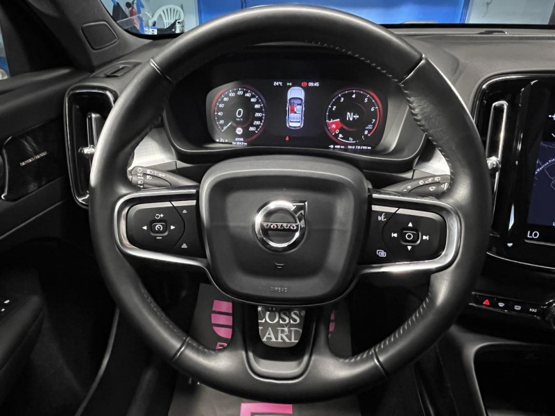 Photo 13 de l'offre de VOLVO XC40 1.5 T3 163 Momentum BVM6 à 21990€ chez MKP Distribution