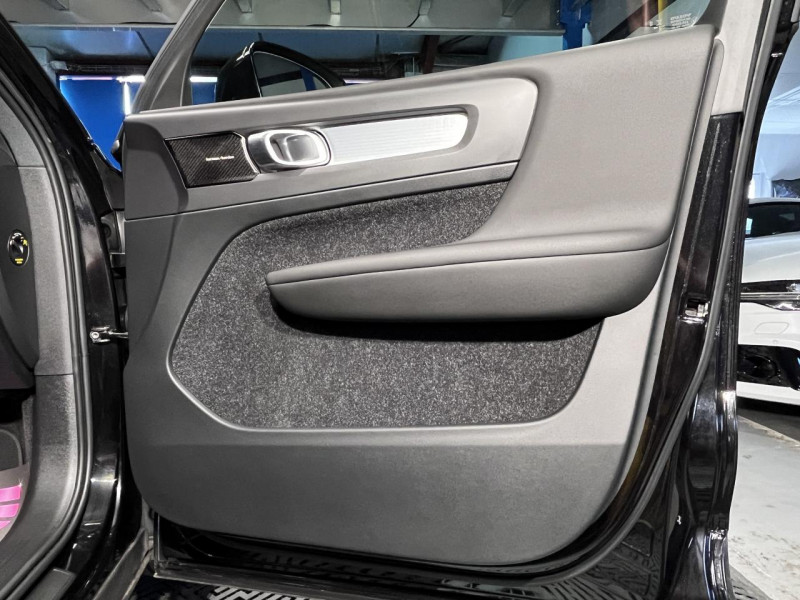 Photo 41 de l'offre de VOLVO XC40 1.5 T3 163 Momentum BVM6 à 21990€ chez MKP Distribution