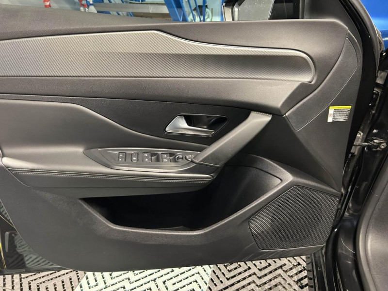 Photo 27 de l'offre de PEUGEOT 308 PHEV 180  GT EAT8 à 22490€ chez MKP Distribution