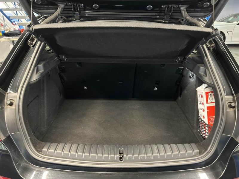 Photo 9 de l'offre de BMW SERIE 1 118i 1.5 136 BUSINESS DESIGN DKG TVA à 22990€ chez MKP Distribution