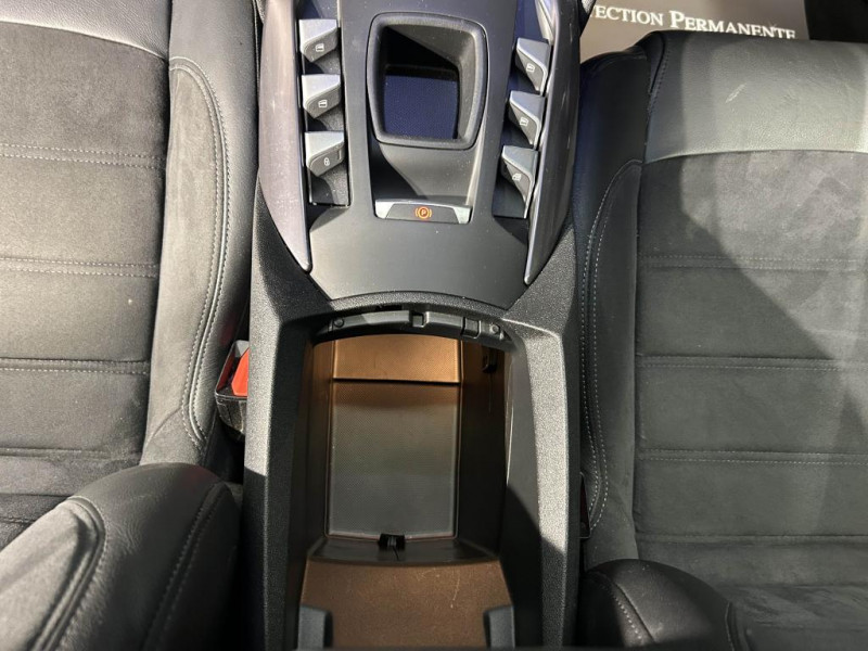 Photo 22 de l'offre de CITROEN DS5 1.6 THP 156 So Chic BVA à 14490€ chez MKP Distribution