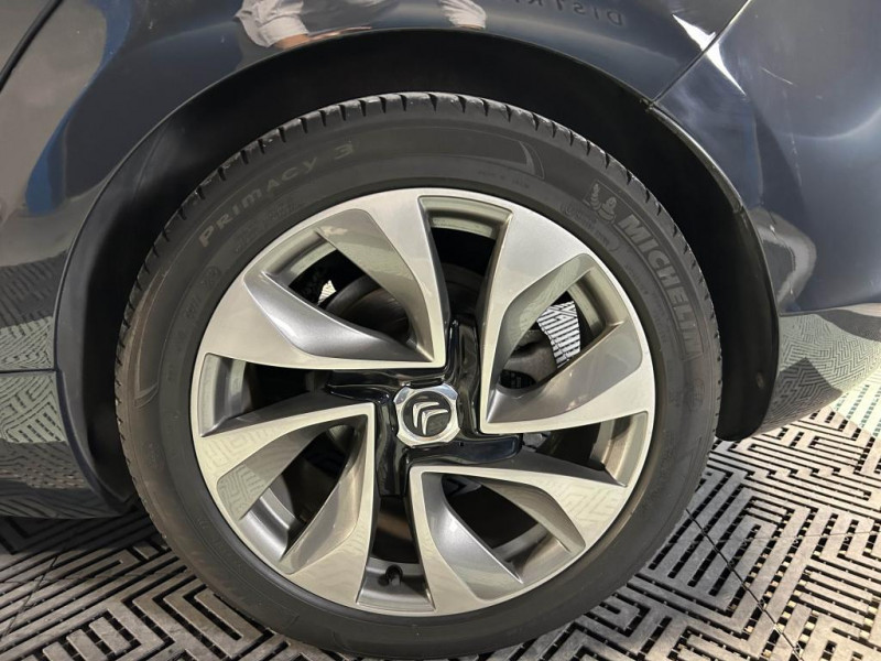 Photo 36 de l'offre de CITROEN DS5 1.6 THP 156 So Chic BVA à 14490€ chez MKP Distribution