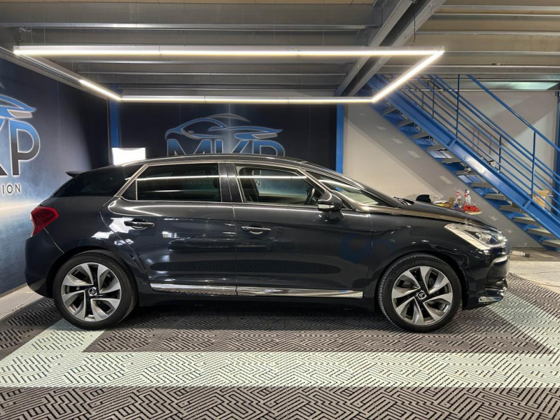 Photo 6 de l'offre de CITROEN DS5 1.6 THP 156 So Chic BVA à 14490€ chez MKP Distribution