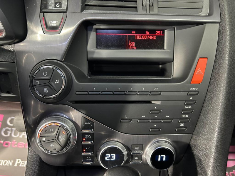 Photo 19 de l'offre de CITROEN DS5 1.6 THP 156 So Chic BVA à 14490€ chez MKP Distribution