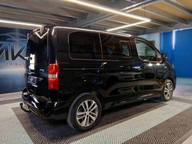 Photo 5 de l'offre de PEUGEOT TRAVELLER Compact 1.5 BlueHDi 120 BVM à 26990€ chez MKP Distribution