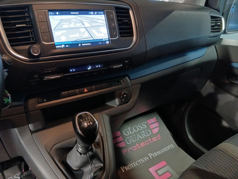 Photo 18 de l'offre de PEUGEOT TRAVELLER Compact 1.5 BlueHDi 120 BVM à 26990€ chez MKP Distribution