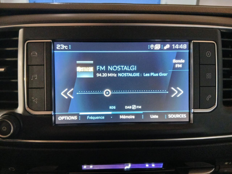 Photo 23 de l'offre de PEUGEOT TRAVELLER Compact 1.5 BlueHDi 120 BVM à 26990€ chez MKP Distribution