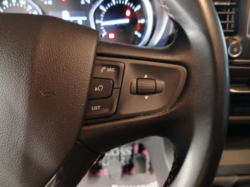 Photo 16 de l'offre de PEUGEOT TRAVELLER Compact 1.5 BlueHDi 120 BVM à 26990€ chez MKP Distribution