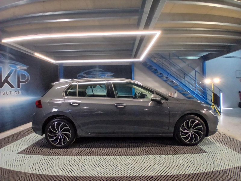 Photo 6 de l'offre de VOLKSWAGEN GOLF  1.5 eTSi 150 Life DSG - TVA à 22990€ chez MKP Distribution