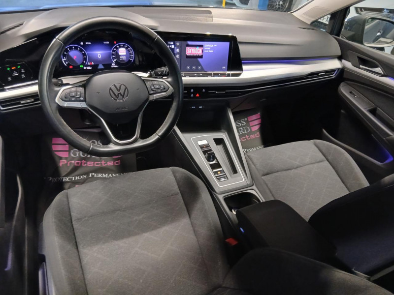 Photo 16 de l'offre de VOLKSWAGEN GOLF  1.5 eTSi 150 Life DSG - TVA à 22990€ chez MKP Distribution
