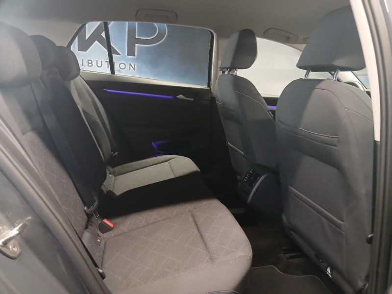 Photo 25 de l'offre de VOLKSWAGEN GOLF  1.5 eTSi 150 Life DSG - TVA à 22990€ chez MKP Distribution