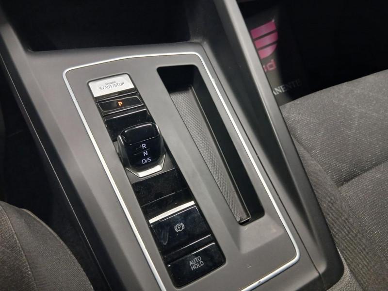 Photo 20 de l'offre de VOLKSWAGEN GOLF  1.5 eTSi 150 Life DSG - TVA à 22990€ chez MKP Distribution