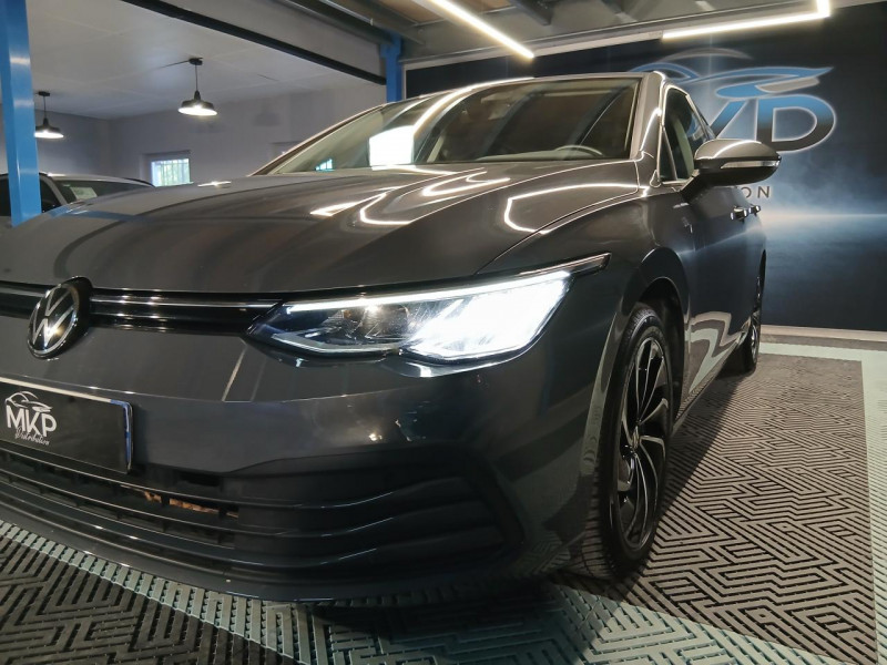 Photo 35 de l'offre de VOLKSWAGEN GOLF  1.5 eTSi 150 Life DSG - TVA à 22990€ chez MKP Distribution