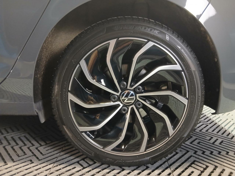 Photo 30 de l'offre de VOLKSWAGEN GOLF  1.5 eTSi 150 Life DSG - TVA à 22990€ chez MKP Distribution