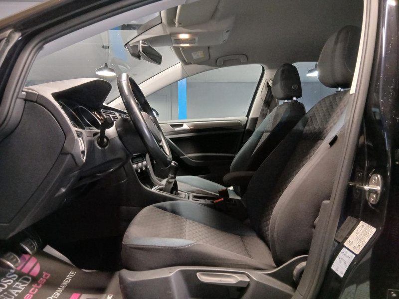 Photo 19 de l'offre de VOLKSWAGEN GOLF 1.0 TSI 115 iQ Drive BVM à 14990€ chez MKP Distribution
