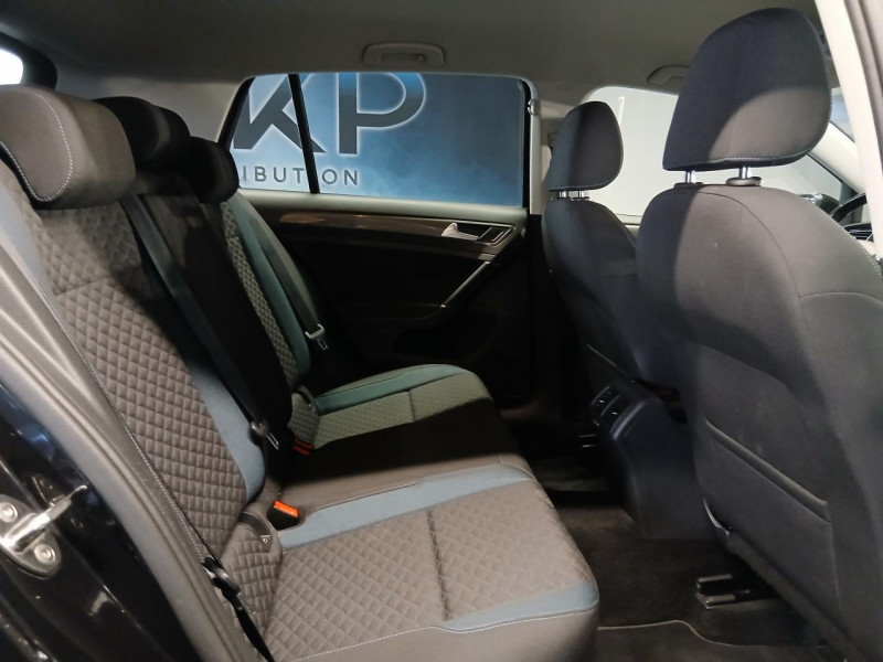 Photo 21 de l'offre de VOLKSWAGEN GOLF 1.0 TSI 115 iQ Drive BVM à 14990€ chez MKP Distribution