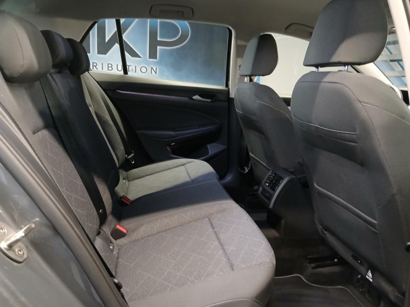 Photo 23 de l'offre de VOLKSWAGEN GOLF  1.5  eTSi 150 Life DSG - TVA à 24990€ chez MKP Distribution